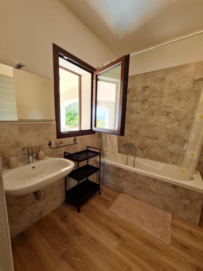 Alghero - House With Panoramic View Immersed In Full Nature 外观 照片